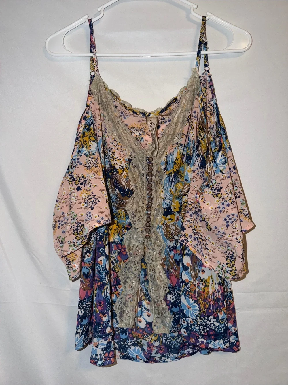Aratta Silent Journey gorgeous aratta